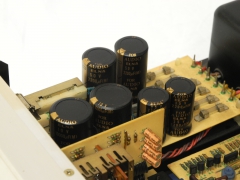 Accuphase C-230