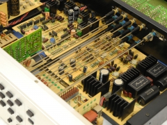 Accuphase C-230