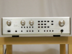 Accuphase C-230