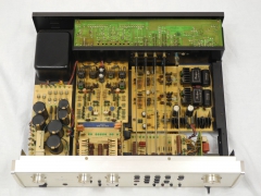 Accuphase C-230